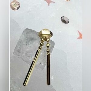 New Pupil Hall Beam Me Up threadless end in yellow gold✨⚡️🤩